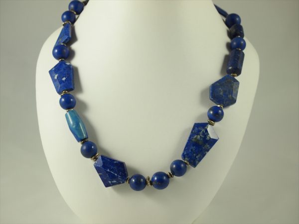 Lapis Lazuli kette, 110 gramm, formmix, mittlere qualität