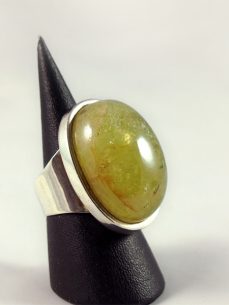 Aquamarin Ring, 15 gramm, mächtiger stein, hohe fassung, gelbgrün