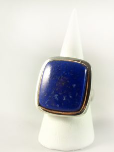 Lapis-Lazuli Ring, 18 gramm, schönes blau, mit pyrit, rechteckig,