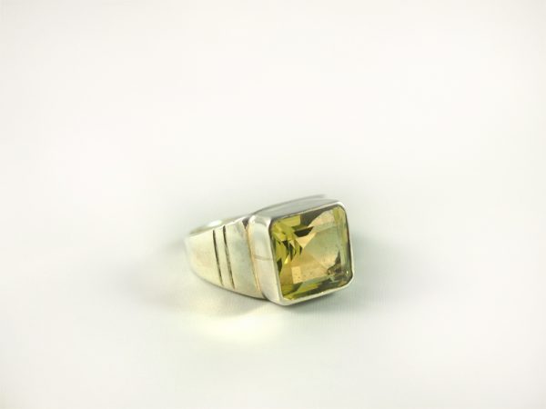 Zitrin Ring, 10,8 gramm, gelb grün, breiter steg, schliff